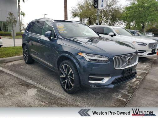 2023 Volvo XC90 B5 Plus