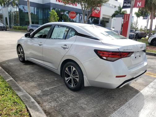 2022 Nissan Sentra SV