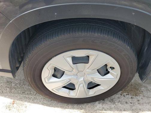 2024 Subaru Forester Base (CVT)