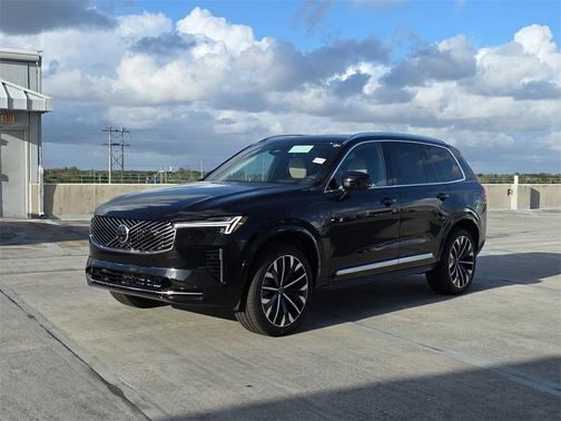 2026 Volvo XC90 B6 Ultra 6-Seater
