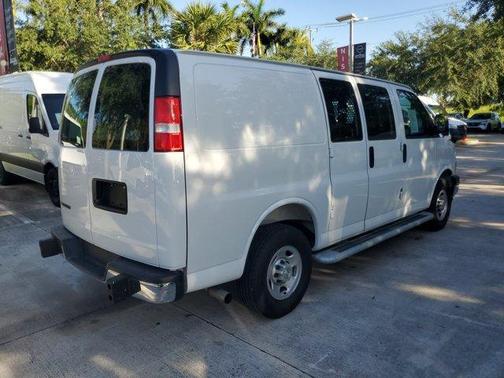 Summit White 2025 Chevrolet Express 2500 Work Van