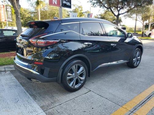 2023 Nissan Murano Platinum