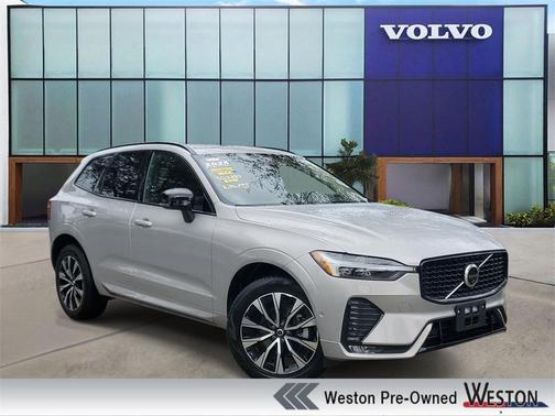2025 Volvo XC60 B5 Plus