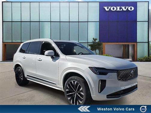 2025 Volvo XC90 B5 Plus 7-Seater