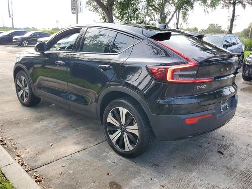 2023 Volvo C40 Recharge Pure Electric Twin Plus