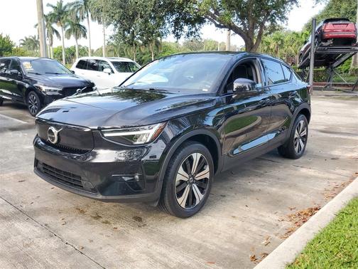 2023 Volvo C40 Recharge Pure Electric Twin Plus