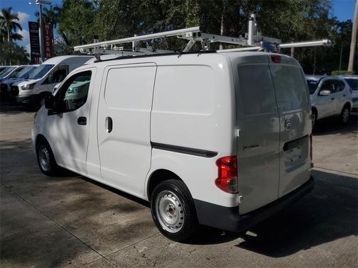 2021 Nissan NV200 S