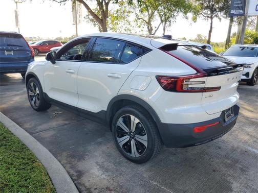 2023 Volvo C40 Recharge Pure Electric Twin Core