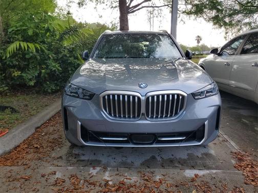 Skyscraper Gray Metallic 2024 BMW X5 PHEV xDrive50e