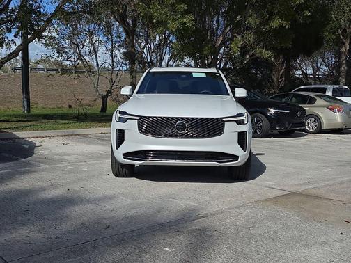 Crystal White Pearl 2026 Volvo XC90 Plug-In Hybrid T8 Plus 7-Seater