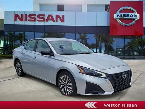 2025 Nissan Altima SV