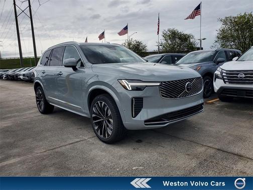 2026 Volvo XC90 B6 Plus 7-Seater