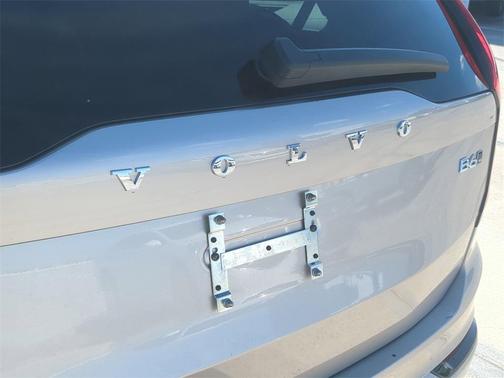 2026 Volvo XC90 B6 Ultra Dark Theme 7-Seater