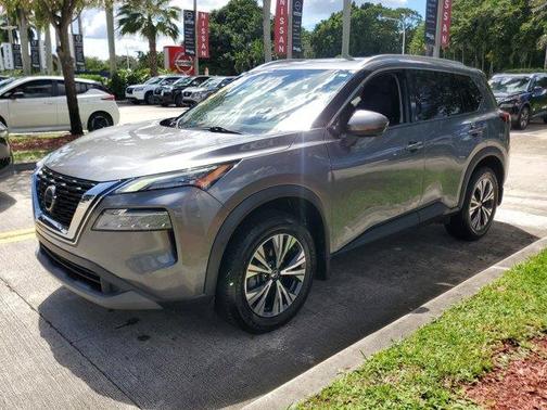 2021 Nissan Rogue SV