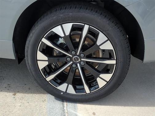 2026 Volvo XC60 Plug-In Hybrid T8 Ultra