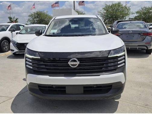 Fresh Powder 2026 Nissan Kicks S