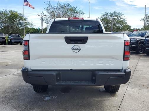 2026 Nissan Frontier S