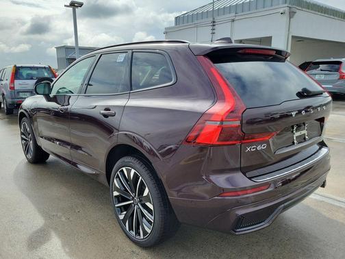 Mulberry 2026 Volvo XC60 Plug-In Hybrid T8 Ultra