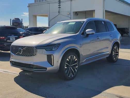 2026 Volvo XC90 B6 Plus 7-Seater