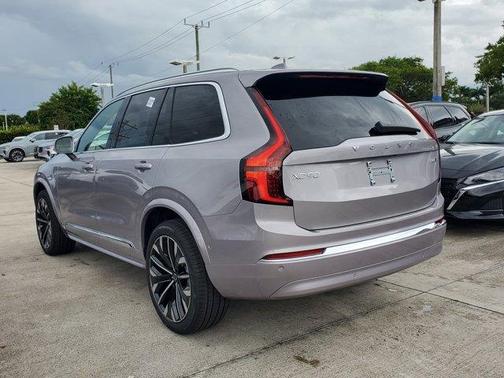 2026 Volvo XC90 B6 Plus 7-Seater