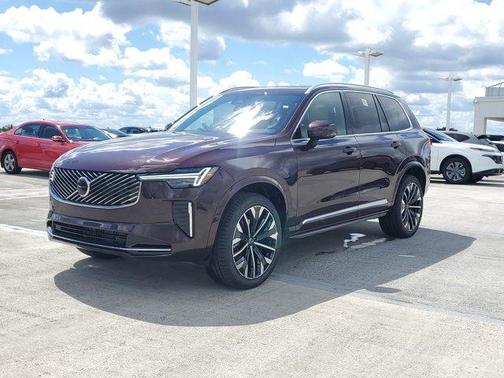 2026 Volvo XC90 B6 Core
