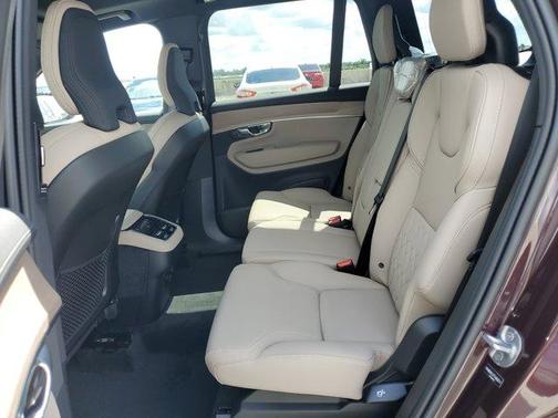 2026 Volvo XC90 B6 Core