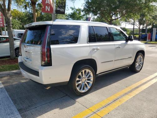 Crystal White Tri-Coat 2019 Cadillac Escalade Premium Luxury
