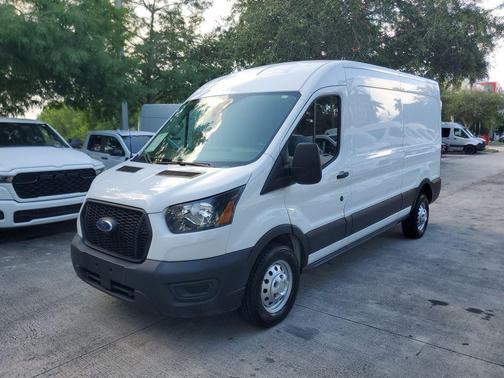 Oxford White 2023 Ford Transit-250 Base