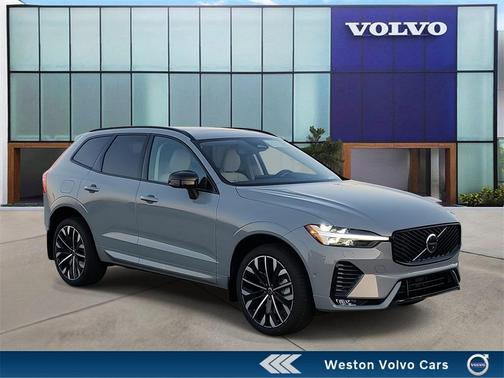 2026 Volvo XC60 B5 Ultra