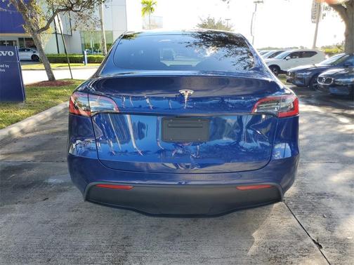 2021 Tesla Model Y Standard Range