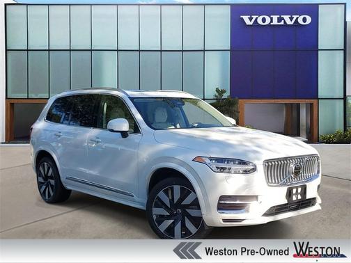 2024 Volvo XC90 Recharge Plug-In Hybrid T8 Plus Bright Theme 7 Passenger