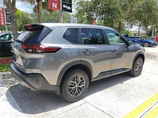 2021 Nissan Rogue S