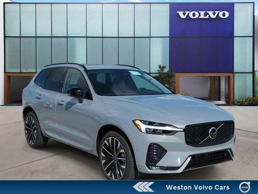 2026 Volvo XC60 B5 Ultra