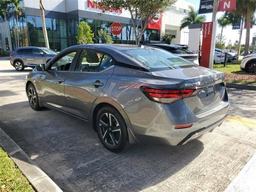 2025 Nissan Sentra SV