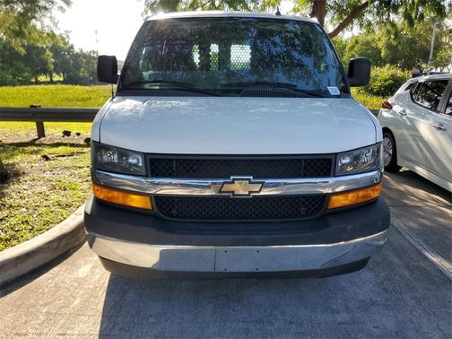 2022 Chevrolet Express 2500 Work Van