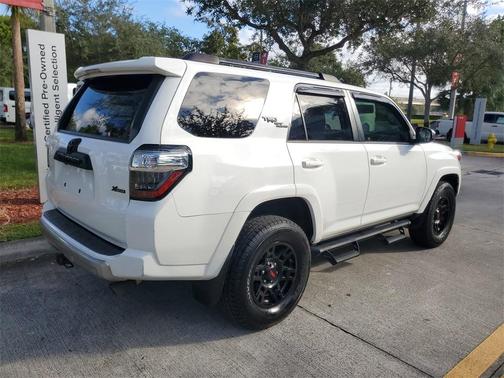 2021 Toyota 4Runner TRD Off Road