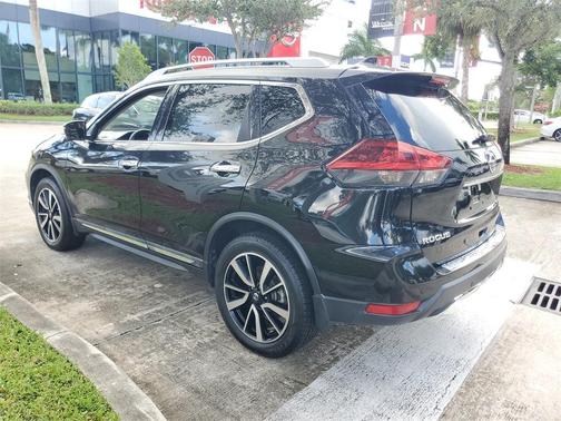 2019 Nissan Rogue SL