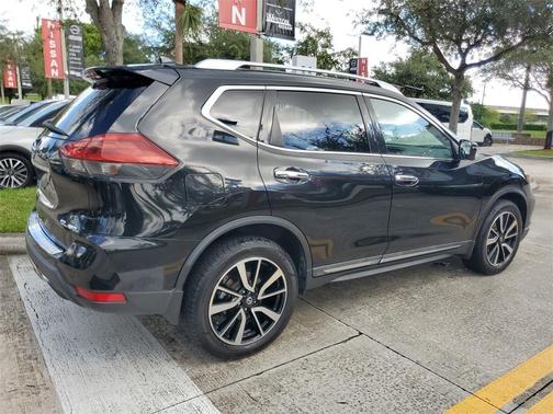 2019 Nissan Rogue SL