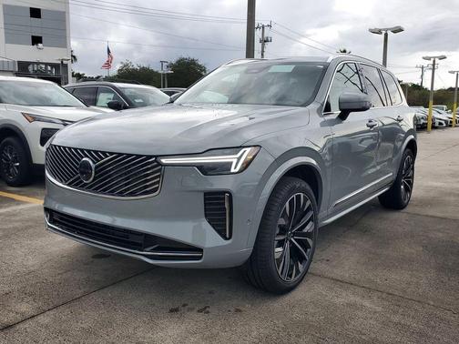 Gray Metallic 2026 Volvo XC90 B6 Plus 7-Seater
