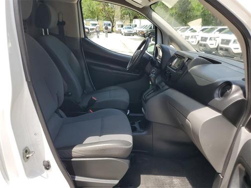 2019 Nissan NV200 S