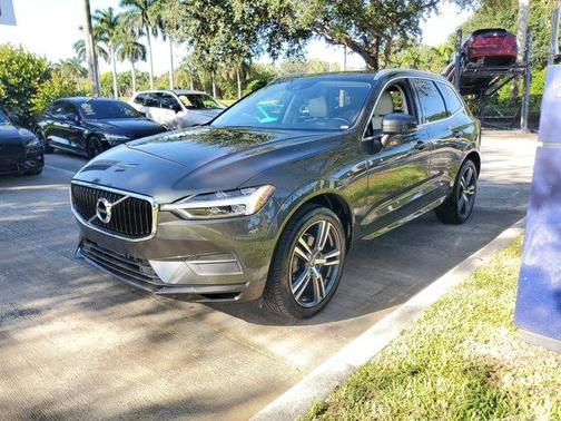 2019 Volvo XC60 T5 Momentum