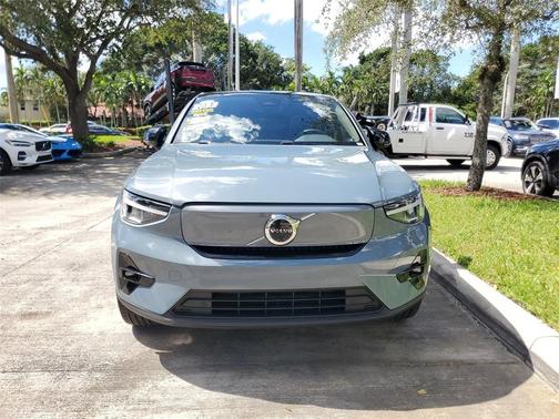 2023 Volvo C40 Recharge Pure Electric Twin Plus