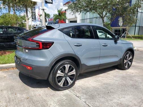 2023 Volvo C40 Recharge Pure Electric Twin Plus