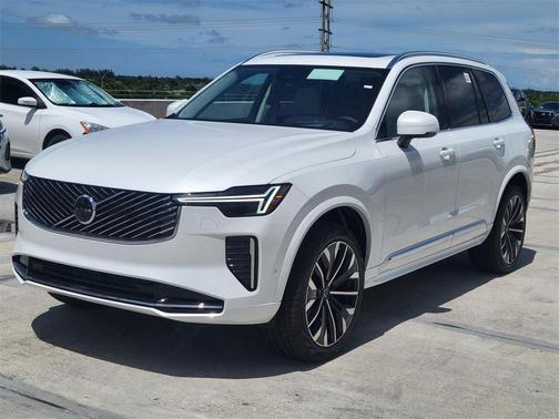 2026 Volvo XC90 B6 Ultra 7-Seater