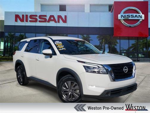 2022 Nissan Pathfinder S