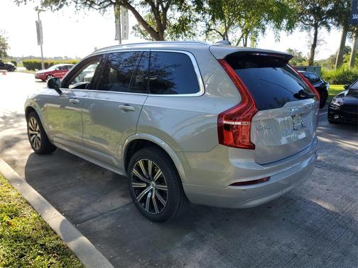 2023 Volvo XC90 B5 Core