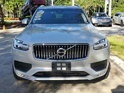 2023 Volvo XC90 B5 Core