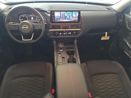 2026 Nissan Pathfinder S