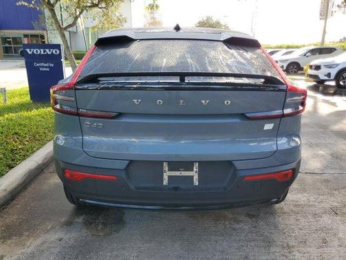 2023 Volvo C40 Recharge Pure Electric Twin Ultimate