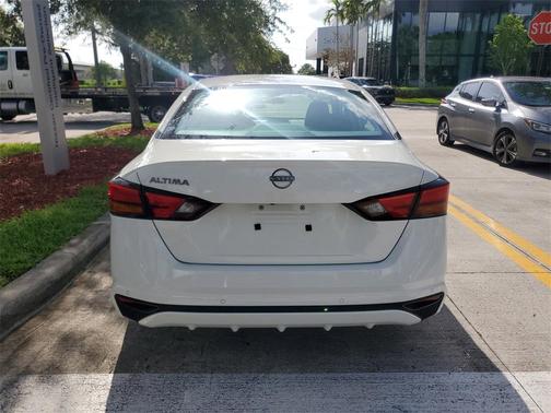 2023 Nissan Altima 2.5 S